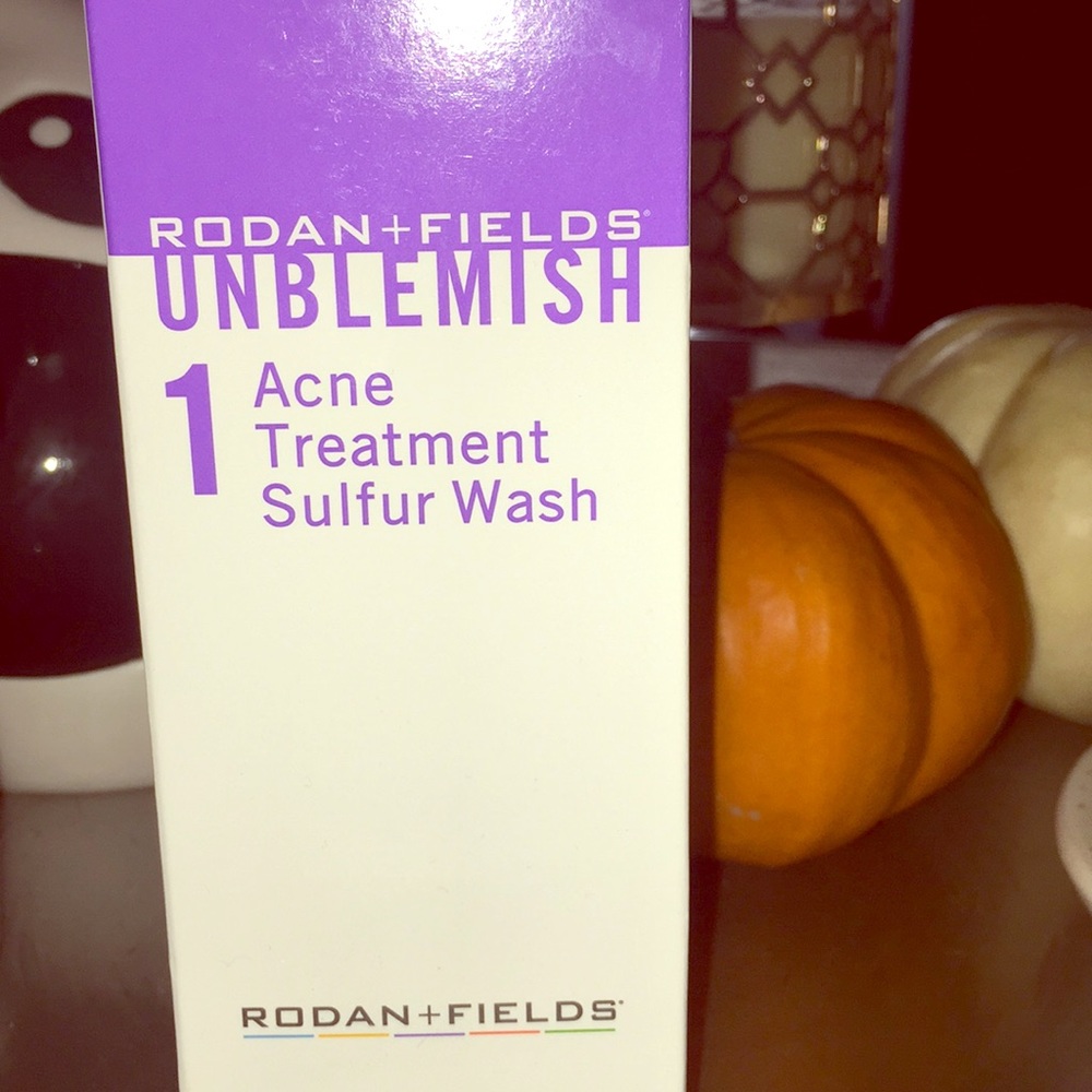 Unblemish Acne treatment Sulfer Wash/Mask